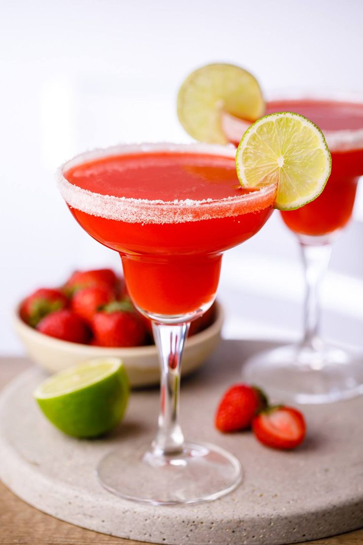 quick easy strawberry margarita nurtured homes