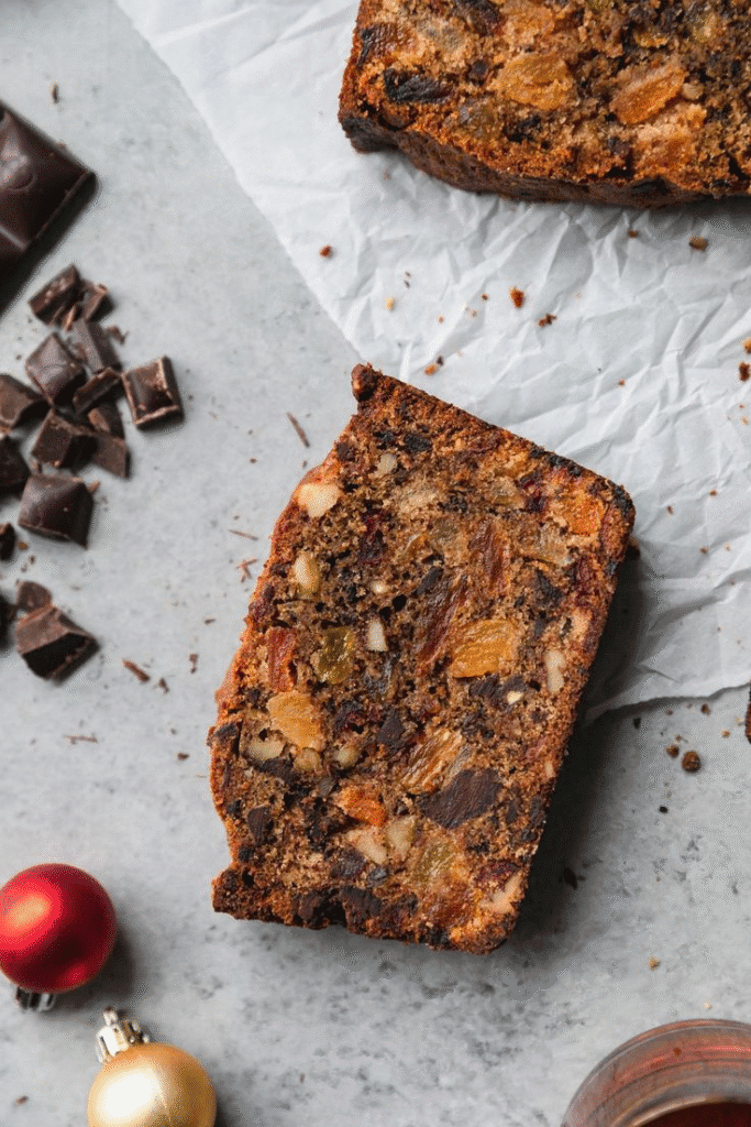 dark old english fruitcake